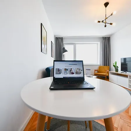 The Nest 2 - Spectacular View Over The Apartmán