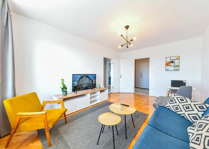 The Nest 2 - Spectacular View Over The Apartmán Kluž